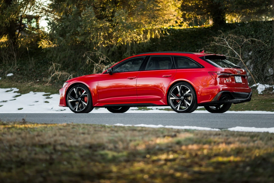 2021 Audi C8 RS6 - Image 12 of 31