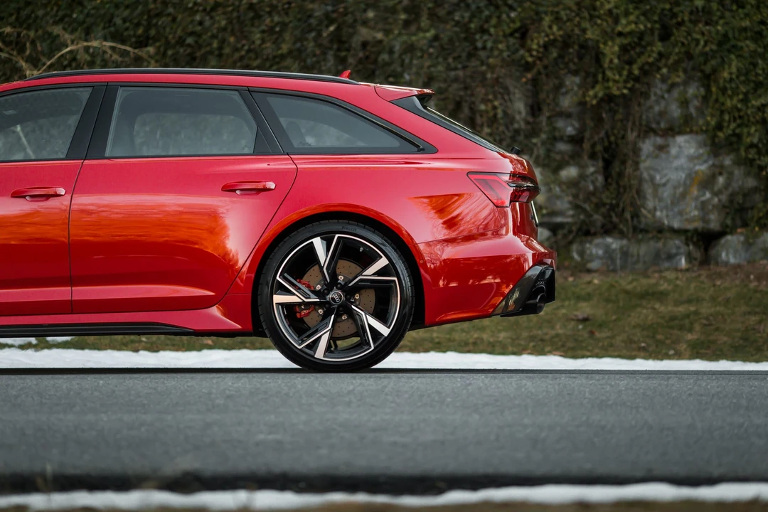 2021 Audi C8 RS6 - Image 26 of 31