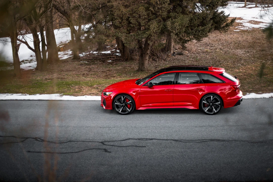 2021 Audi C8 RS6 - Image 11 of 31