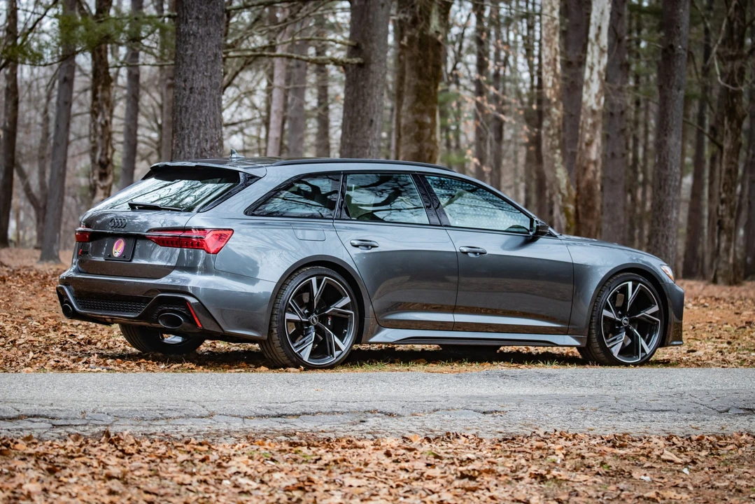 2021 Audi C8 RS6 - Image 14 of 31