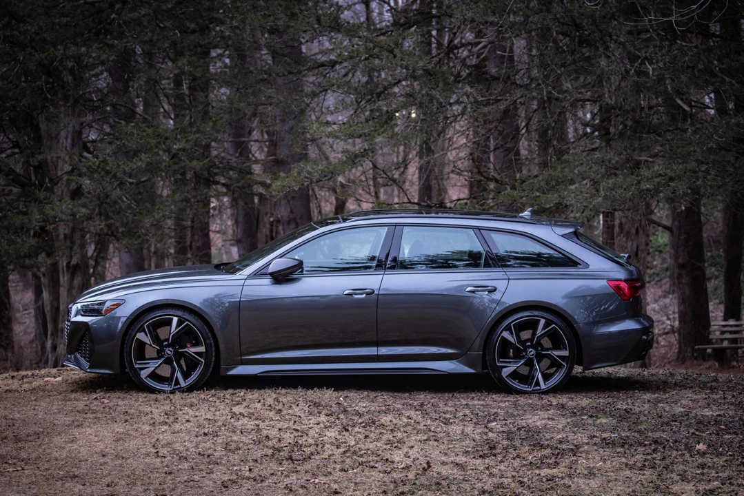 2021 Audi C8 RS6 - Image 6 of 31