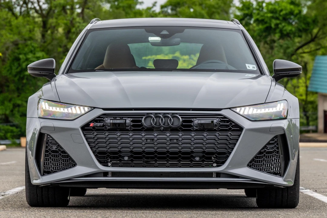 2021 Audi C8 RS6 - Image 2 of 31