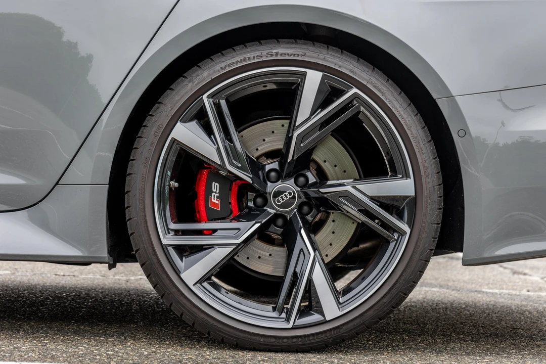 2021 Audi C8 RS6 - Image 29 of 31