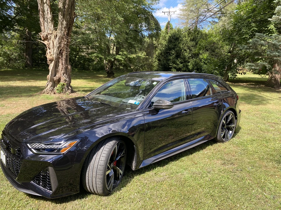 2021 Audi C8 RS6 - Image 7 of 31