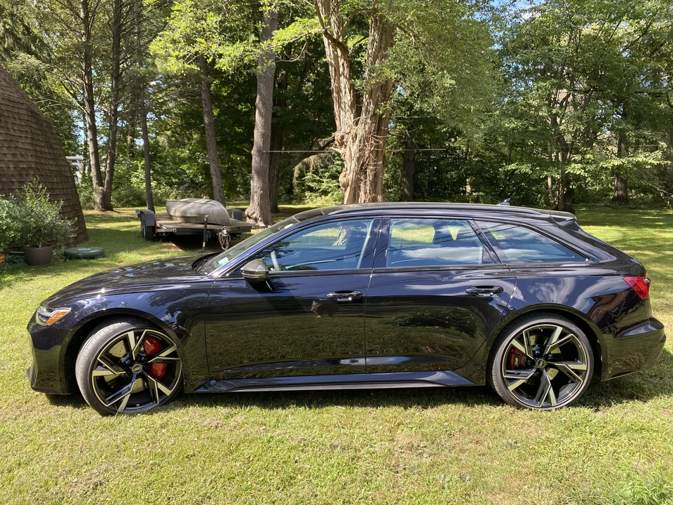 2021 Audi C8 RS6 - Image 8 of 31