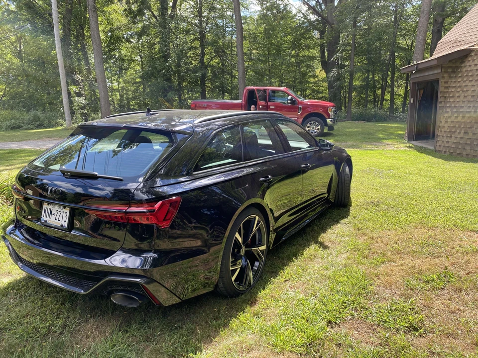 2021 Audi C8 RS6 - Image 11 of 31