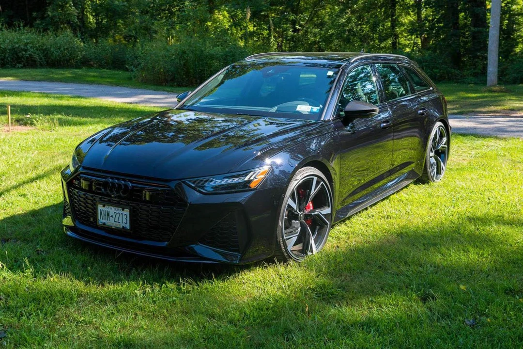 2021 Audi C8 RS6 - Image 3 of 31
