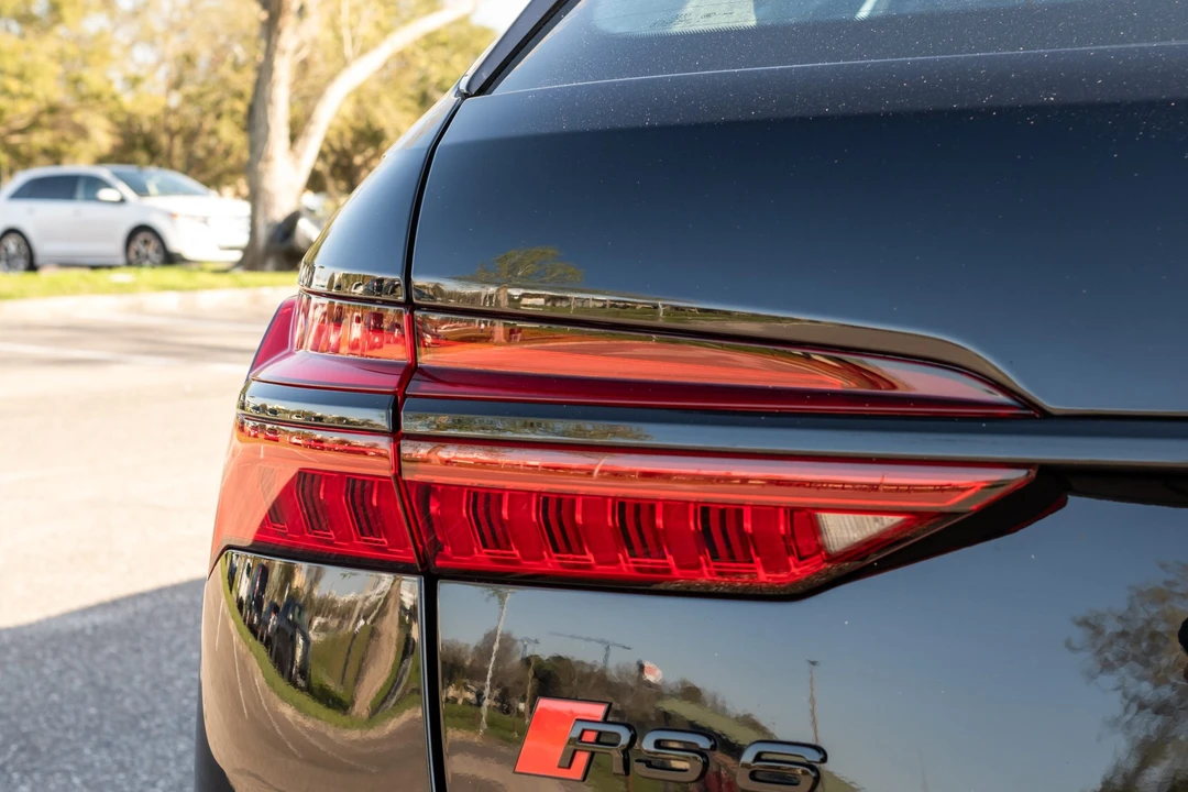 2021 Audi C8 RS6 - Image 17 of 31