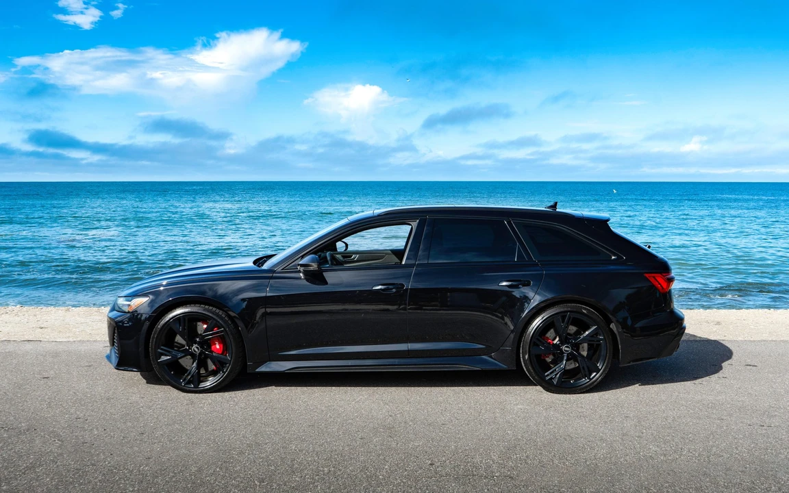 2021 Audi C8 RS6 - Image 25 of 31