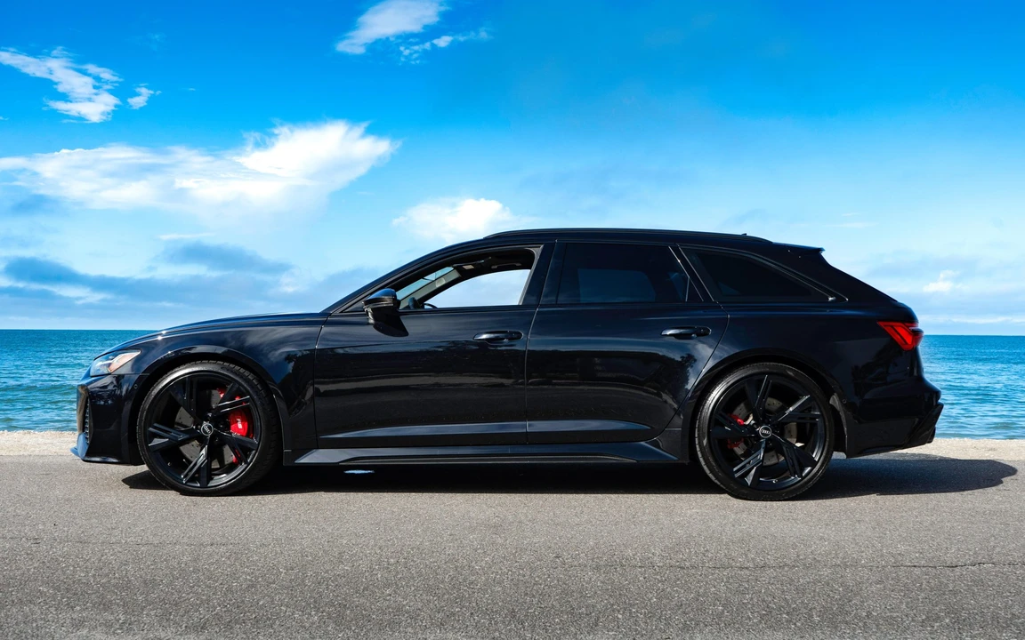 2021 Audi C8 RS6 - Image 26 of 31