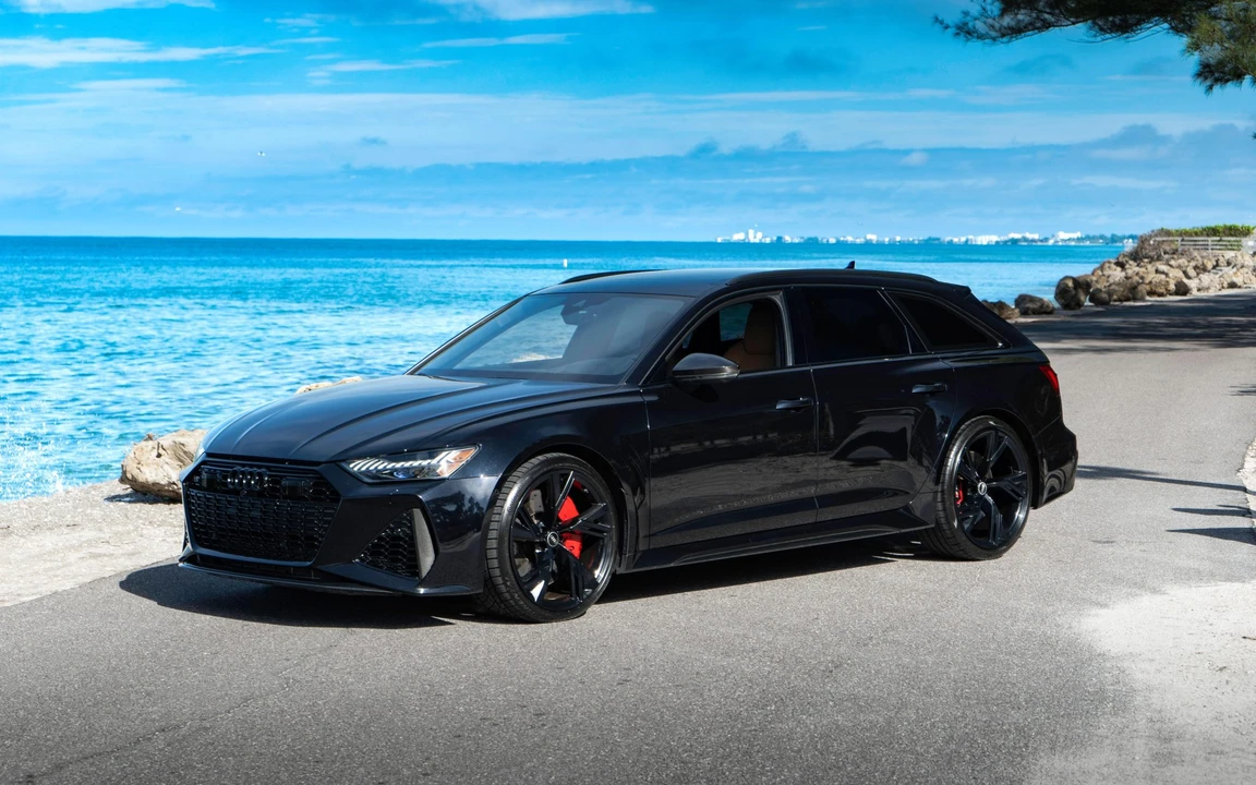 2021 Audi C8 RS6 - Image 2 of 31