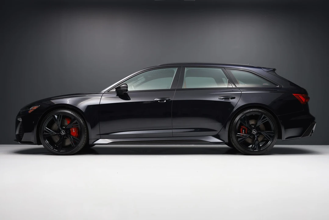 2021 Audi C8 RS6 - Image 13 of 31