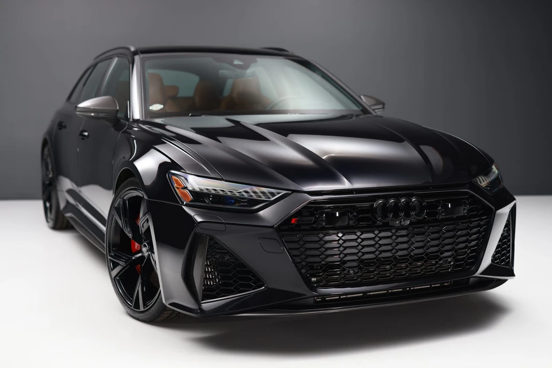 2021 Audi C8 RS6 - Image 2 of 31