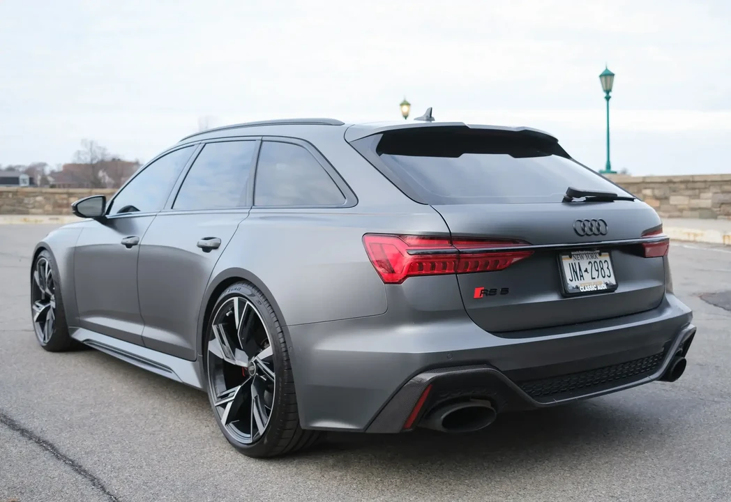 2021 Audi C8 RS6 - Image 4 of 6