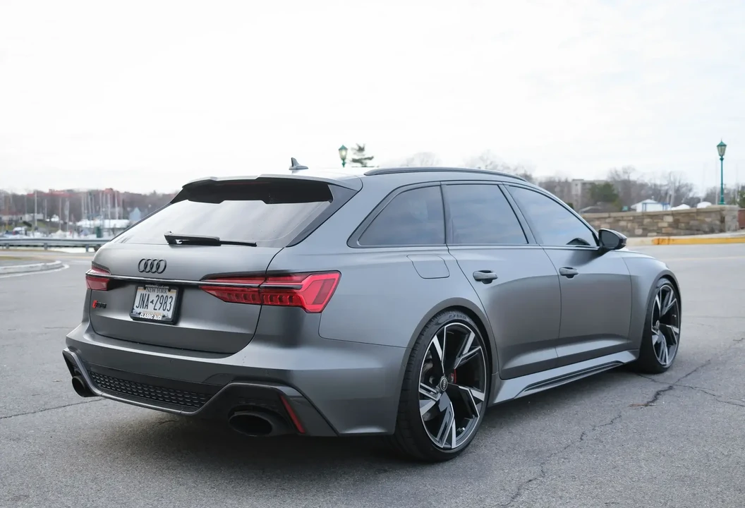 2021 Audi C8 RS6 - Image 5 of 6