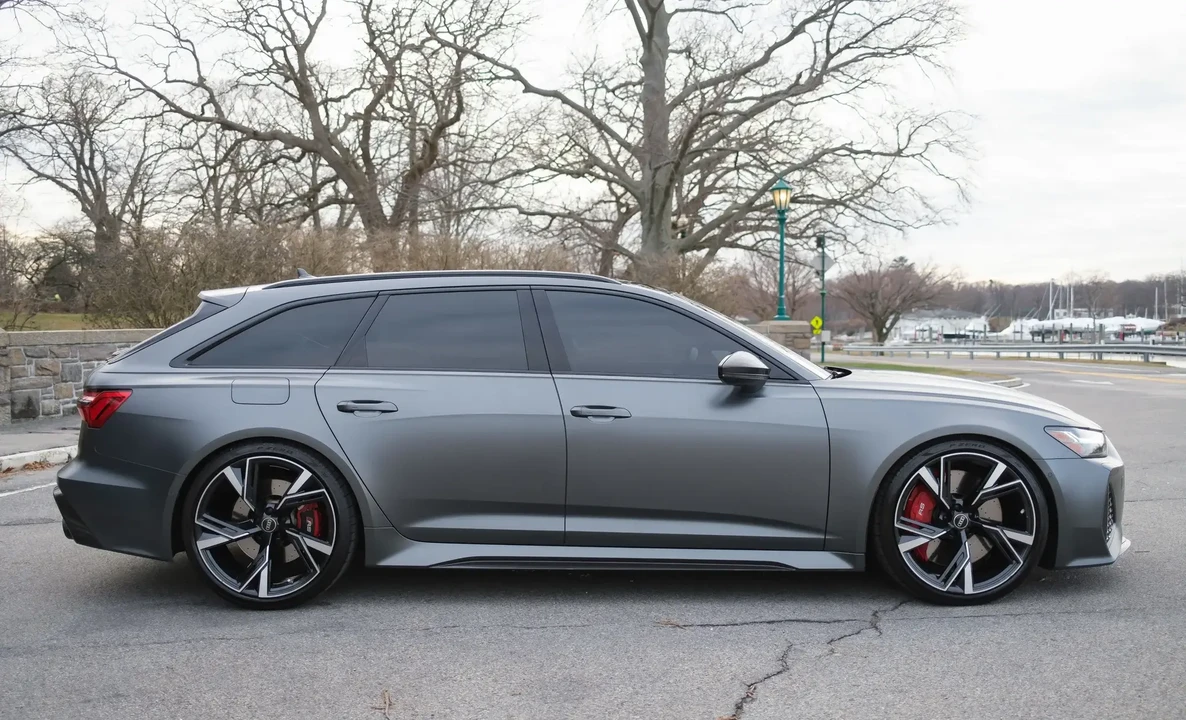 2021 Audi C8 RS6 - Image 6 of 6