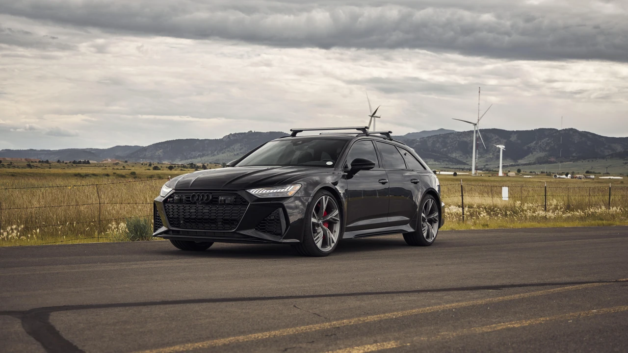 2021 Audi C8 RS6 - Image 8 of 31