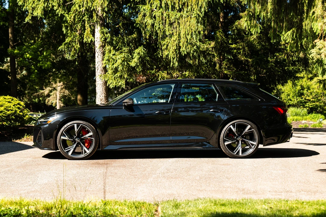 2021 Audi C8 RS6 - Image 3 of 31