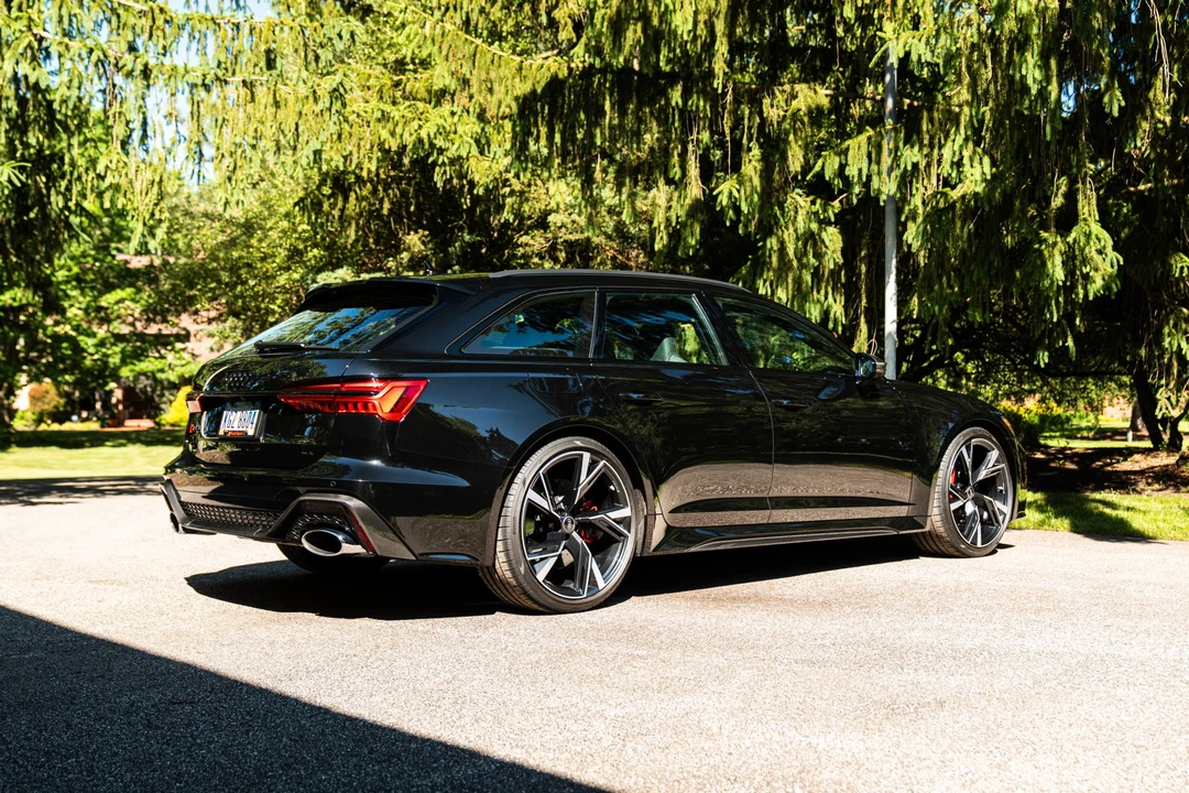 2021 Audi C8 RS6 - Image 6 of 31