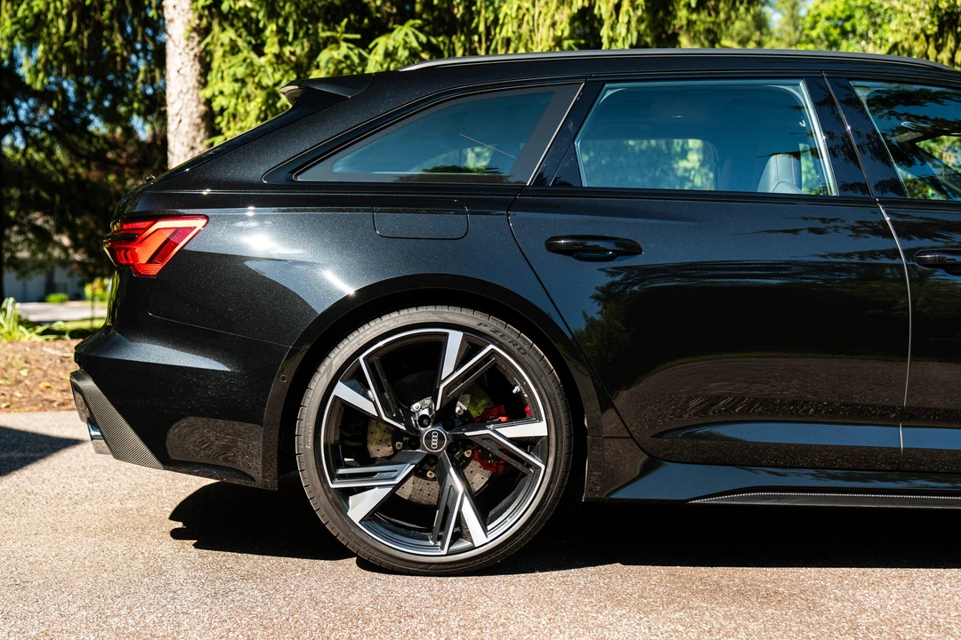 2021 Audi C8 RS6 - Image 25 of 31