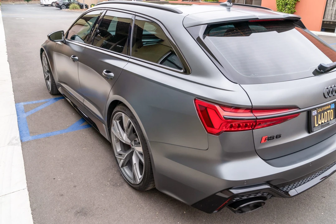 2021 Audi C8 RS6 - Image 13 of 31