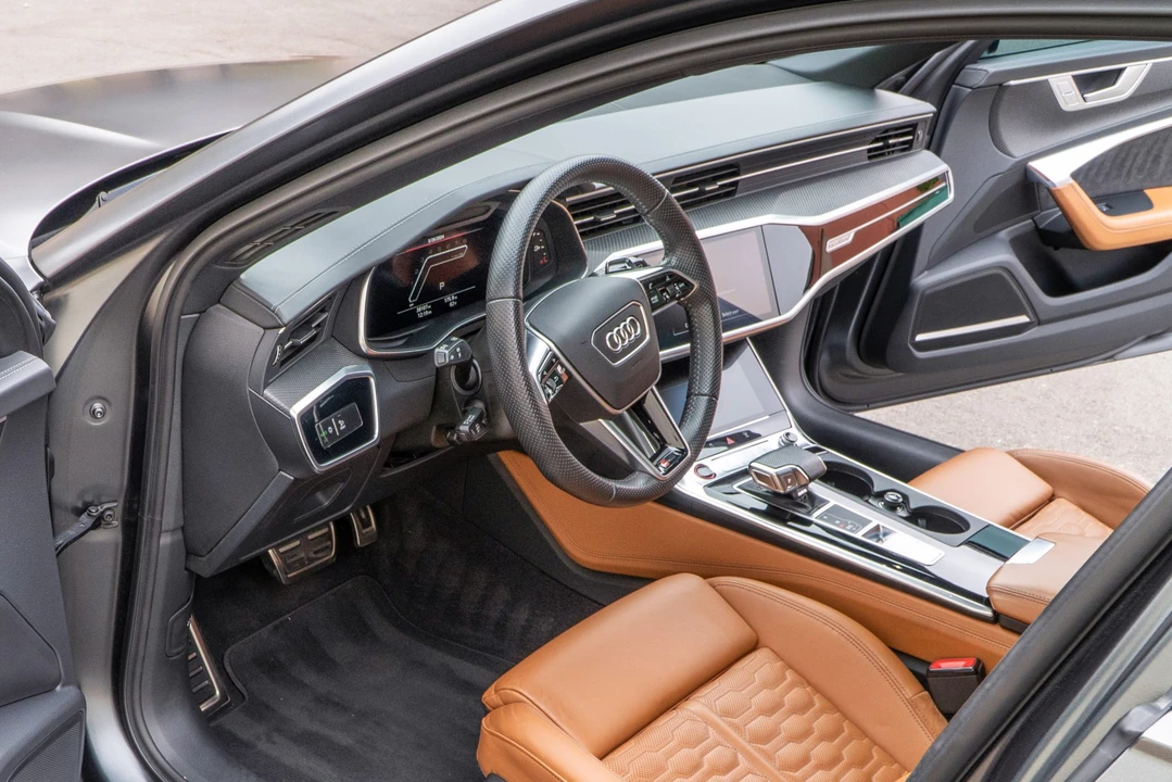 2021 Audi C8 RS6 - Image 29 of 31