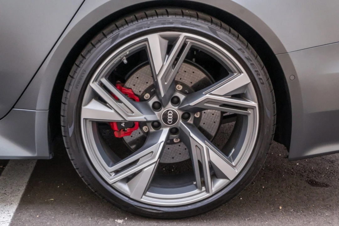 2021 Audi C8 RS6 - Image 28 of 31