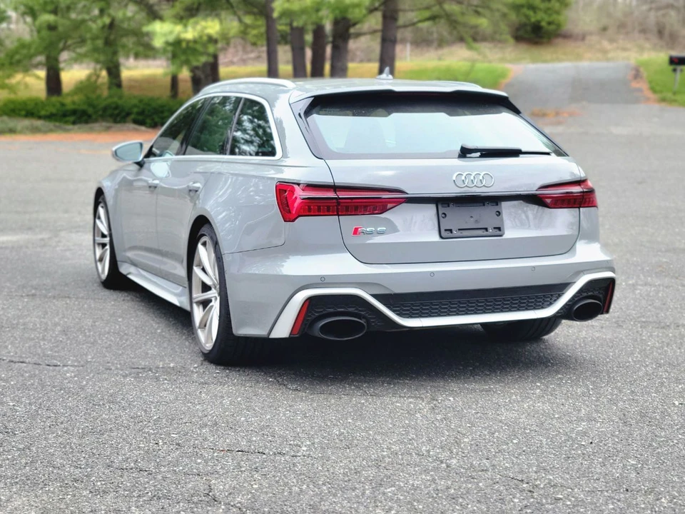 2021 Audi C8 RS6 - Image 26 of 31