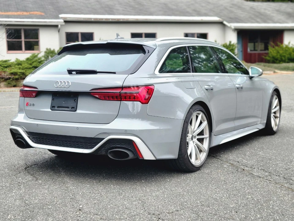 2021 Audi C8 RS6 - Image 24 of 31