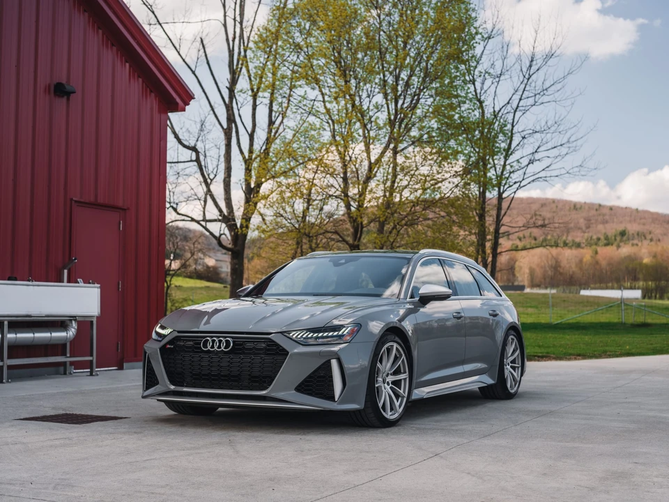 2021 Audi C8 RS6 - Image 3 of 31