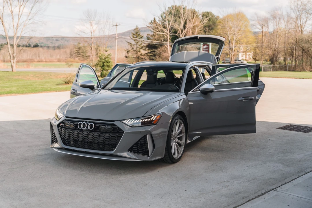 2021 Audi C8 RS6 - Image 4 of 31
