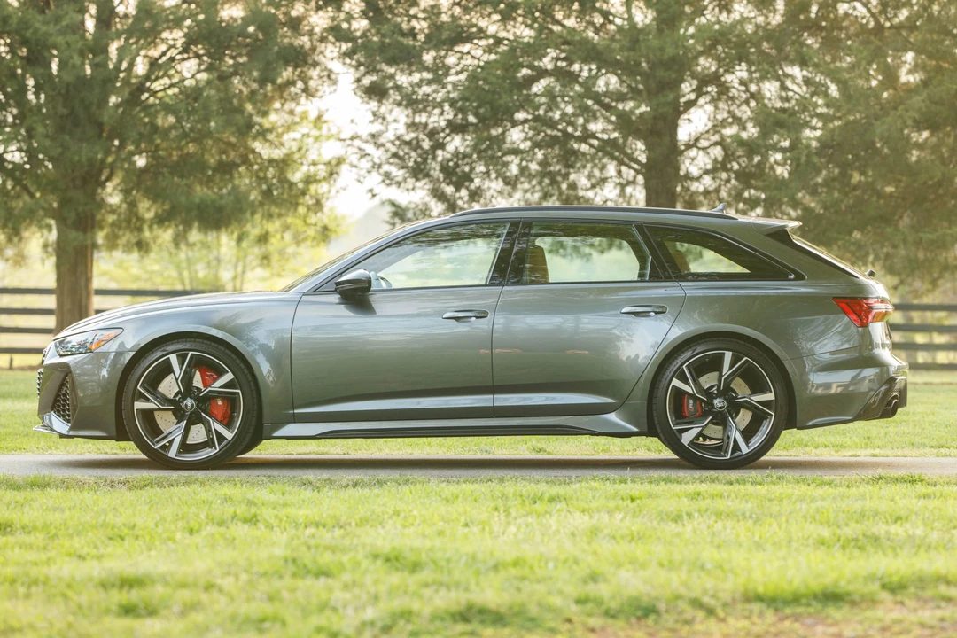 2021 Audi C8 RS6 - Image 5 of 31