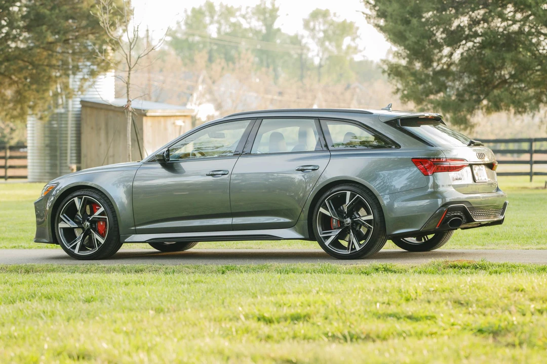 2021 Audi C8 RS6 - Image 6 of 31
