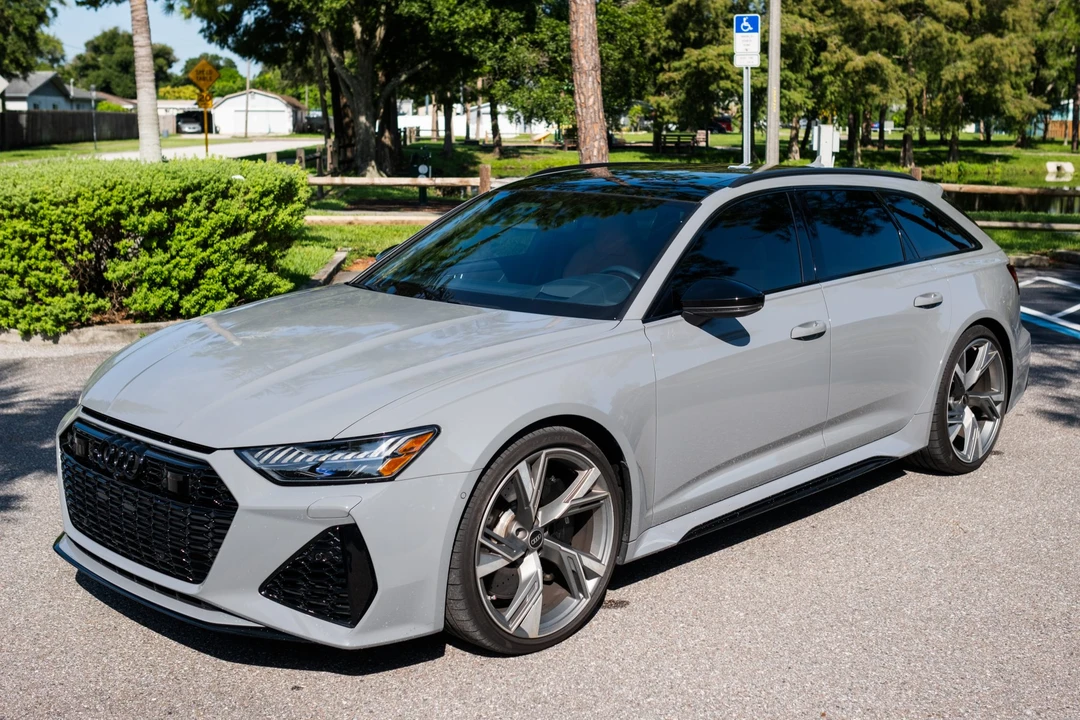 2021 Audi C8 RS6 - Image 2 of 31