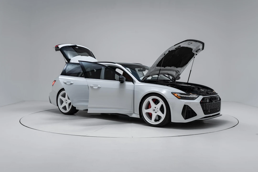 2021 Audi C8 RS6 - Image 24 of 31