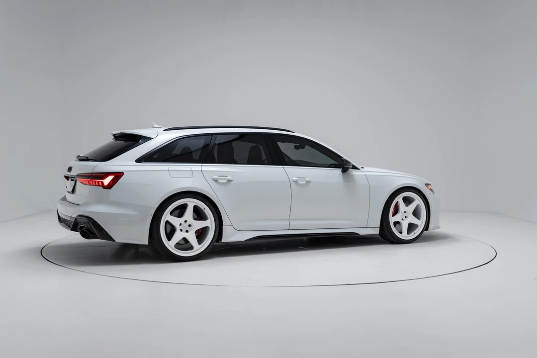2021 Audi C8 RS6 - Image 11 of 31
