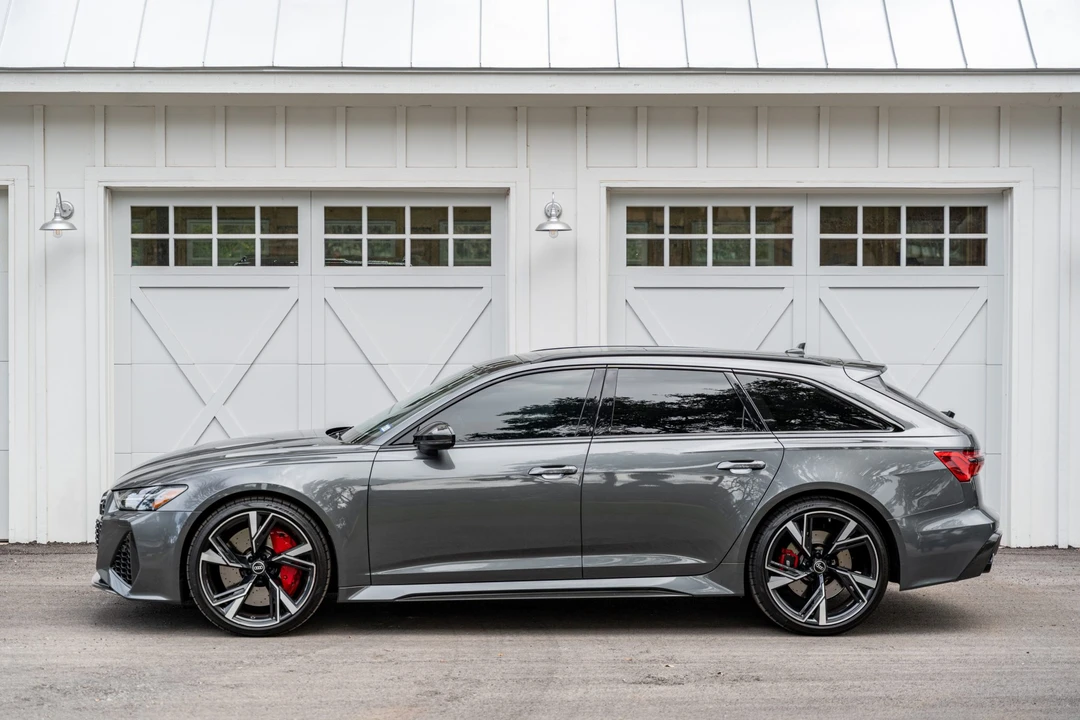 2021 Audi C8 RS6 - Image 3 of 31