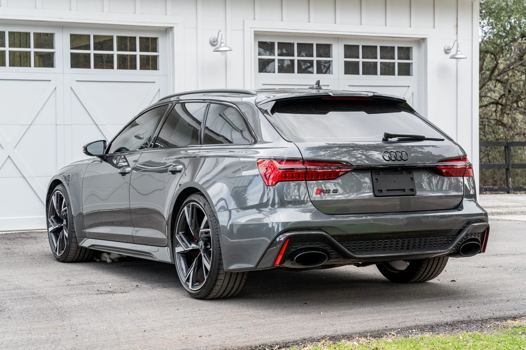 2021 Audi C8 RS6 - Image 4 of 31