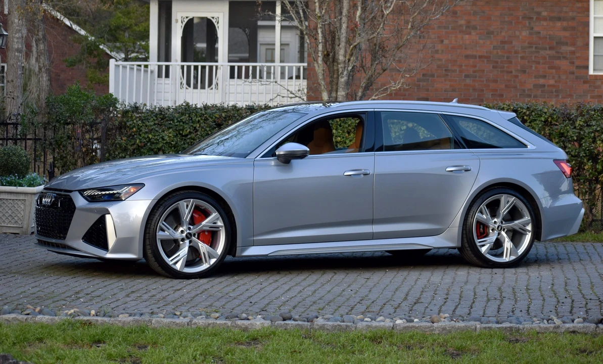 2021 Audi C8 RS6 - Image 7 of 31