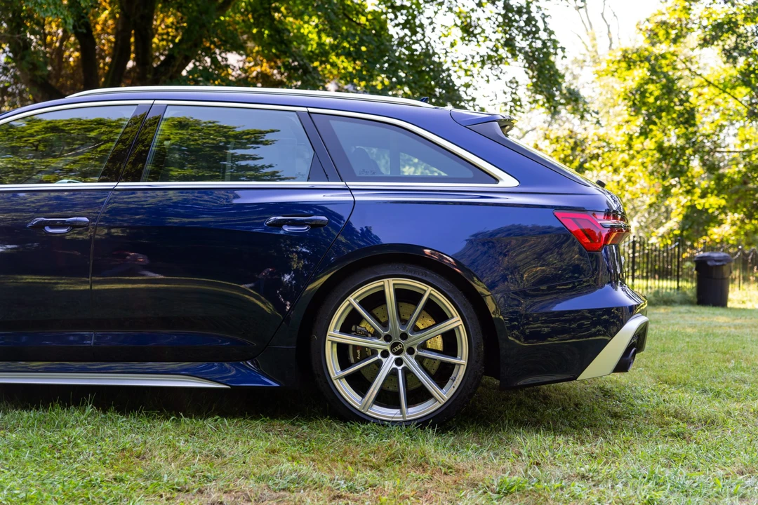 2021 Audi C8 RS6 - Image 14 of 31