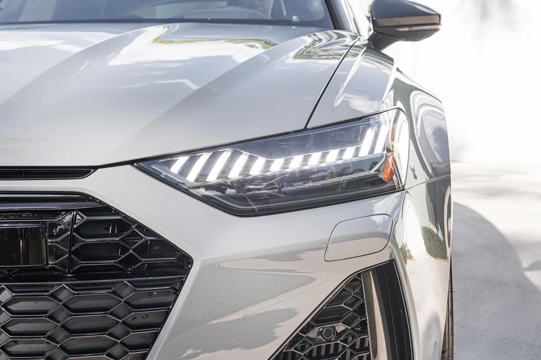 2021 Audi C8 RS6 - Image 26 of 31
