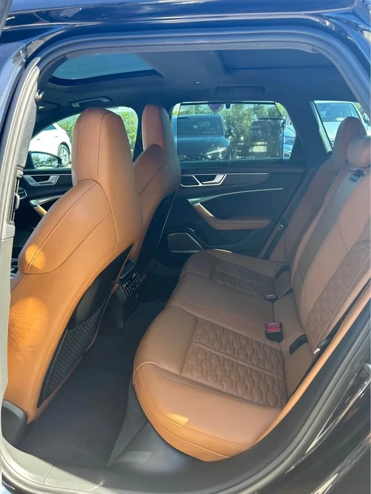 2021 Audi C8 RS6 - Image 10 of 10