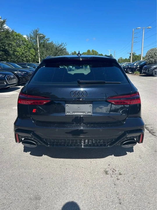 2021 Audi C8 RS6 - Image 4 of 10