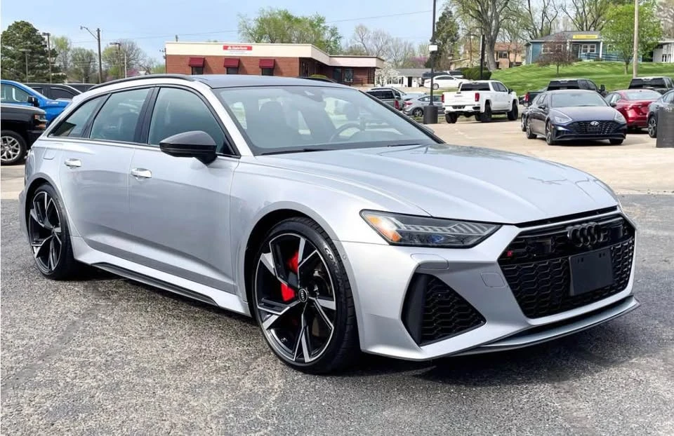 2021 Audi C8 RS6 - Image 2 of 9
