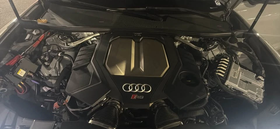 2021 Audi C8 RS6 - Image 9 of 17
