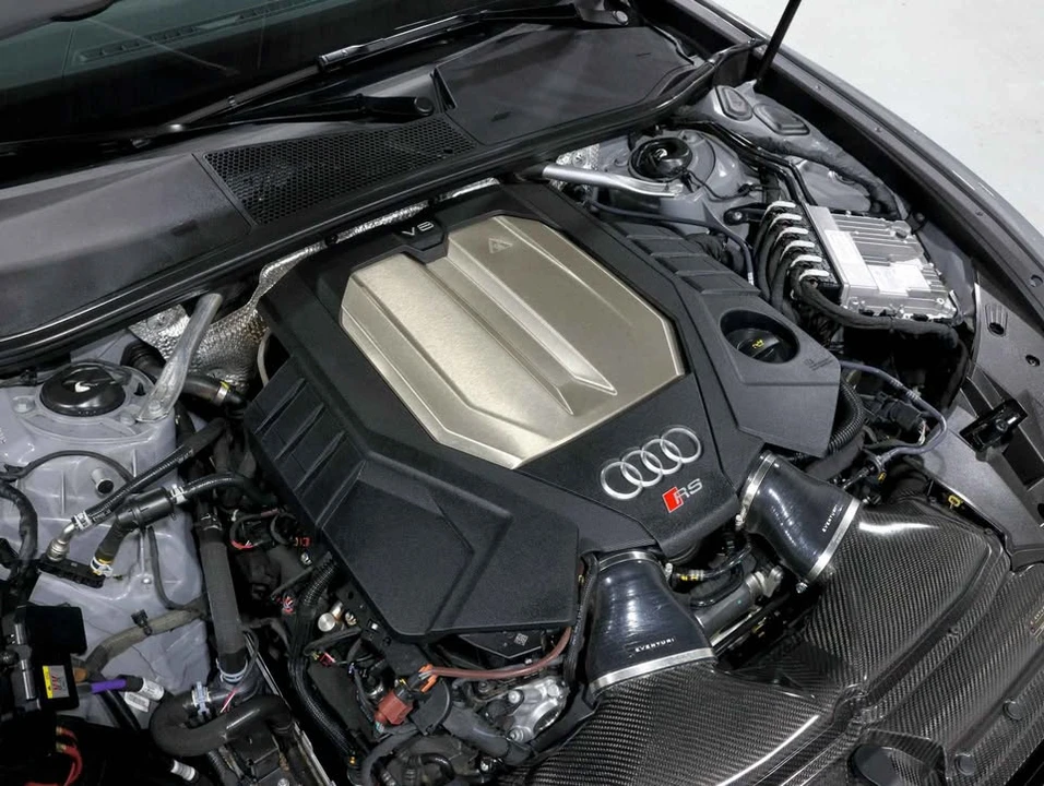 2021 Audi C8 RS6 - Image 4 of 15