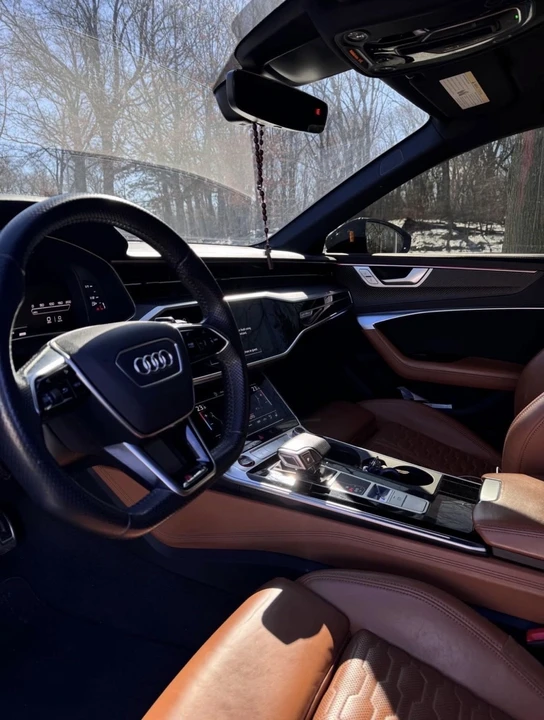 2021 Audi C8 RS6 - Image 6 of 8