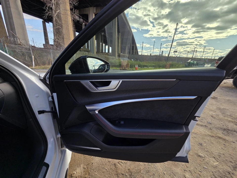 2021 Audi C8 RS6 - Image 19 of 21