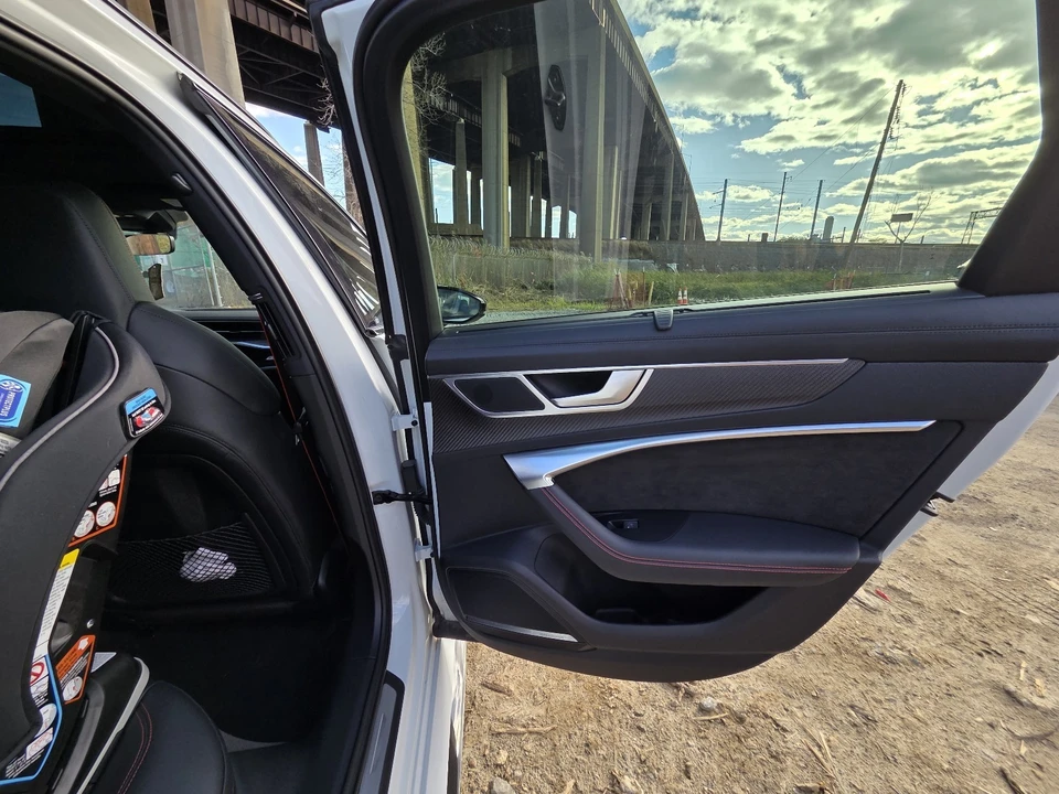 2021 Audi C8 RS6 - Image 16 of 21