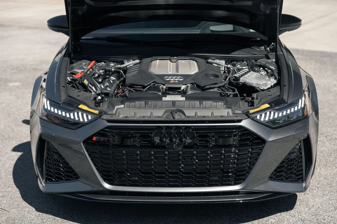 2021 Audi C8 RS6 - Image 28 of 31